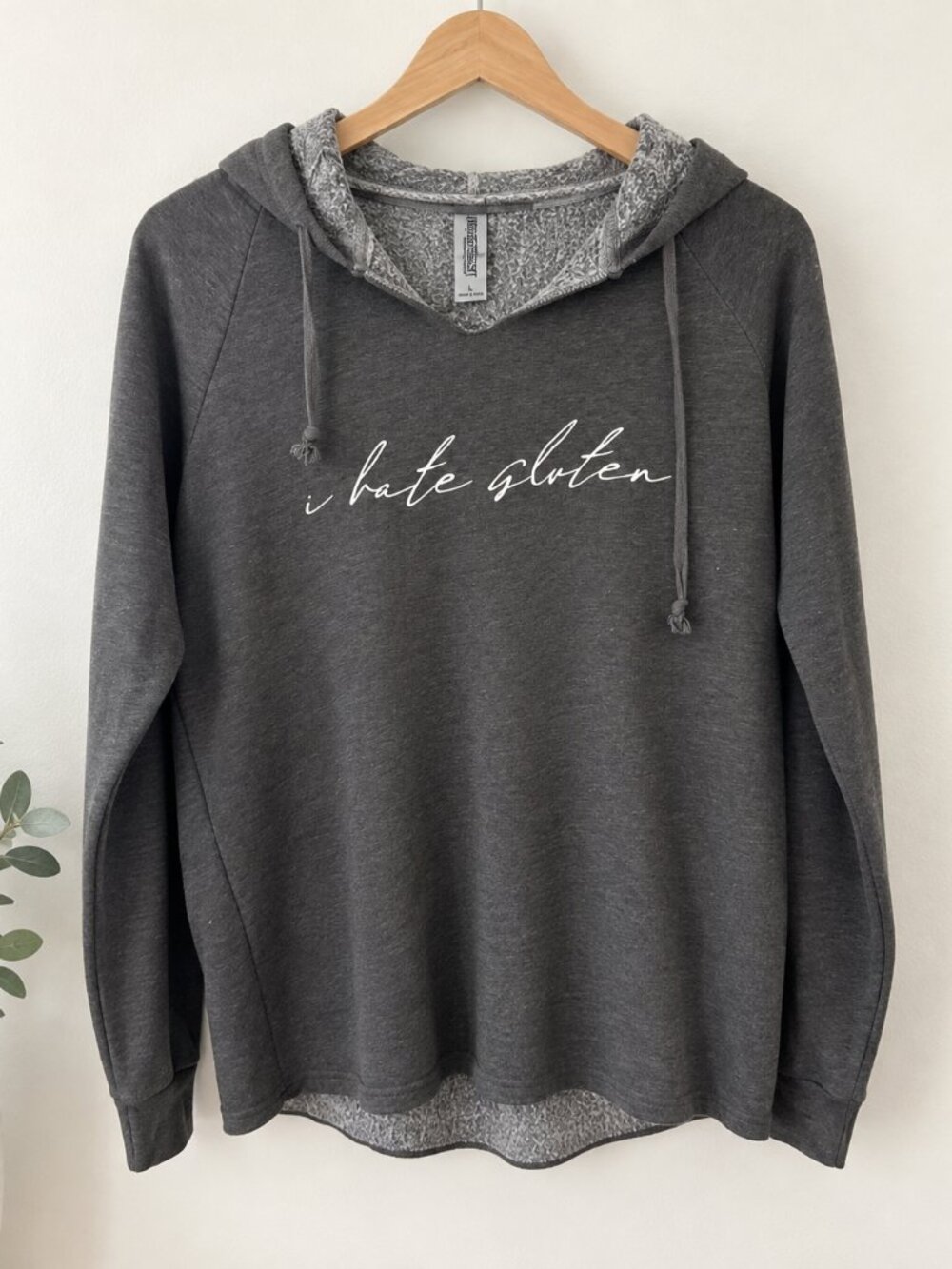 I Hate Gluten Graphic Hoodie Sweatshirt – Size L 🖤